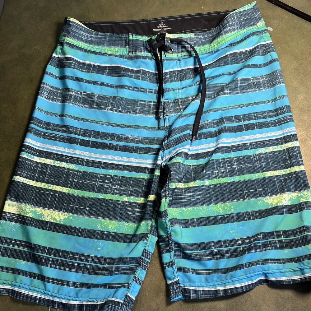 Prana Men's Multicolor Striped Board Shorts Size 34 UPF 50+
